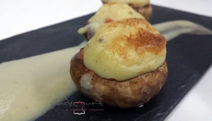 ·champiñones plano